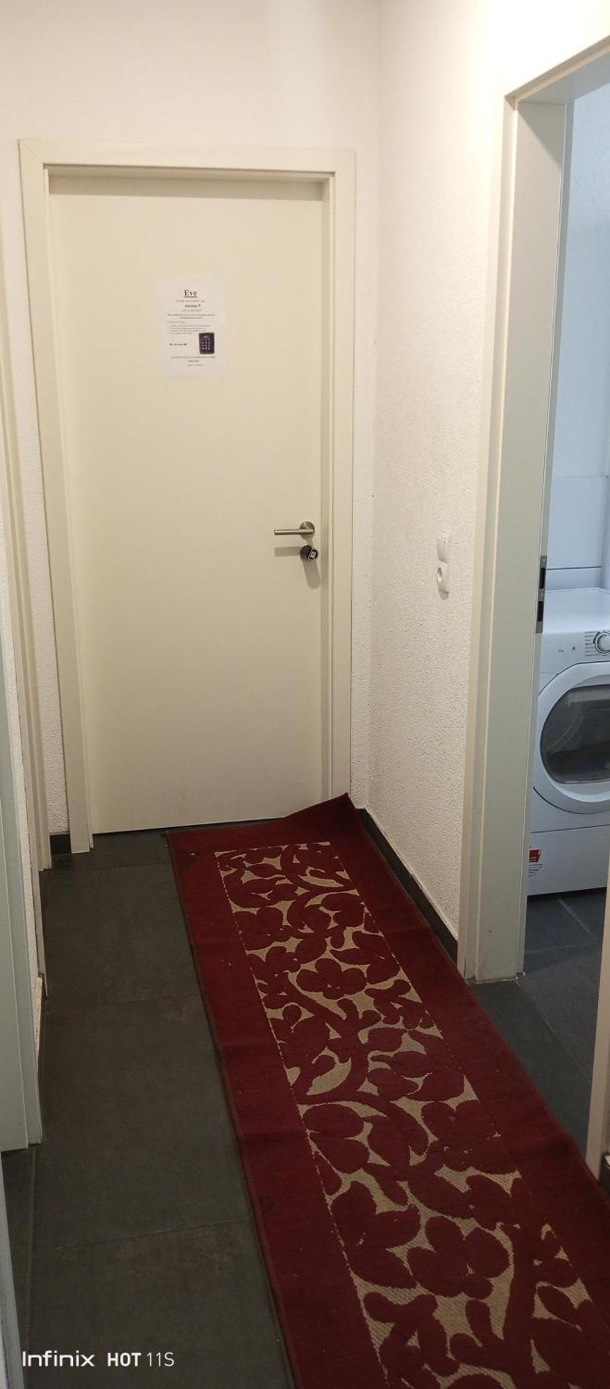 Gemuetliches Lisa Zimmer Mit Gemeinschaftskueche Heilbronn Zentrum Eksteriør billede